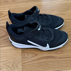 Nike Kids Black Sneakers